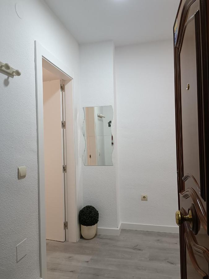Acogedor Apartamento Cerca Del Centro Historico De Μάλαγα Εξωτερικό φωτογραφία